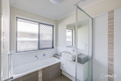 Property photo of 17A Spruce Street Loganlea QLD 4131