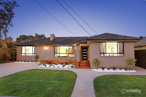 16 Magnolia Ave, Bentleigh East, VIC 3165