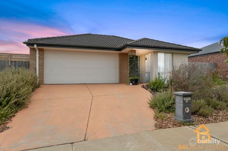 Property photo of 14 Gosse Crescent Brookfield VIC 3338