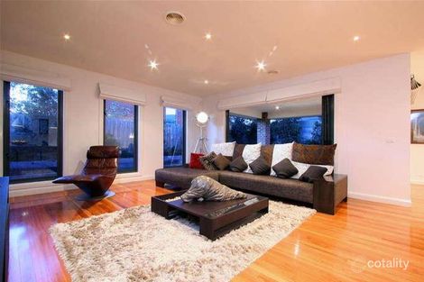 Property photo of 2 Noonan Street Bundoora VIC 3083