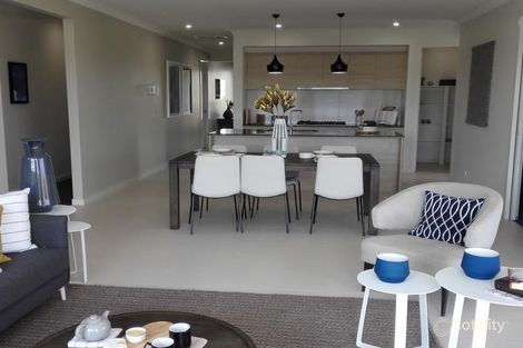 Property photo of 48 Newmarket Parade Mickleham VIC 3064
