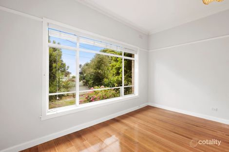 Property photo of 21 Sycamore Street Hamlyn Heights VIC 3215