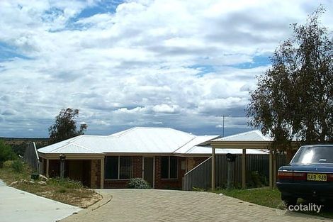 27 Ballina Cl, Merriwa, WA 6030