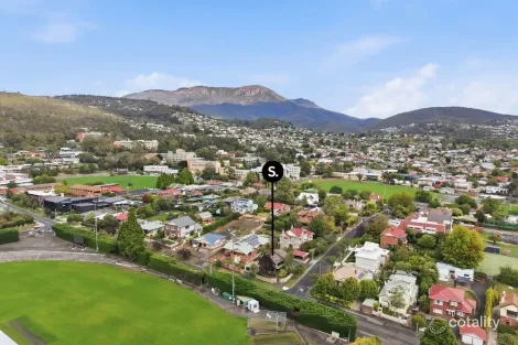 Property photo of 1/14A Nelson Road Sandy Bay TAS 7005