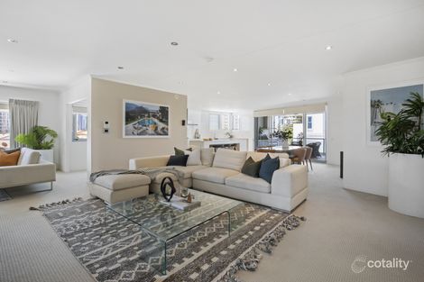 Property photo of 8/120 Surf Parade Broadbeach QLD 4218