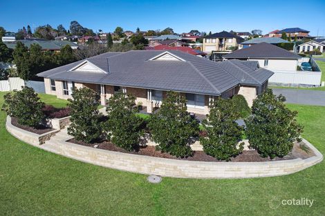 Property photo of 4 Curtis Close Raworth NSW 2321
