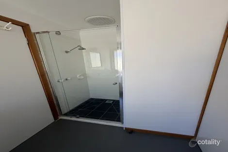 Property photo of 46 Rokeby Crescent Craigieburn VIC 3064