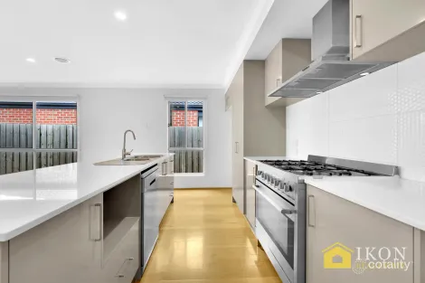 Property photo of 54 Bridgewater Parkway Wallan VIC 3756