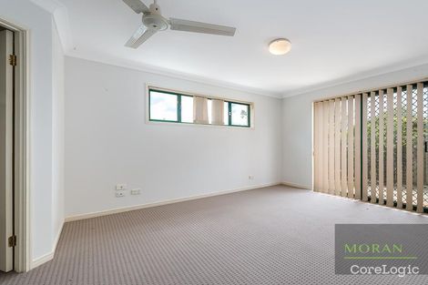 Property photo of 22 Harrow Place Arundel QLD 4214