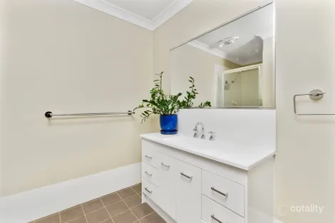Property photo of 51 Flame Tree Circuit Woonona NSW 2517