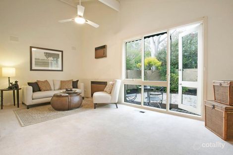 Property photo of 1/32 Summerhill Road Glen Iris VIC 3146