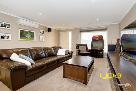 Property photo of 1/33 Jade Way Hillside VIC 3037