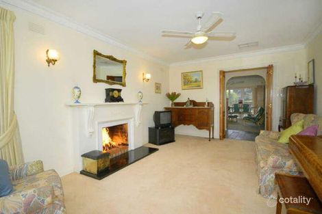 Property photo of 8 Aintree Avenue Doncaster East VIC 3109