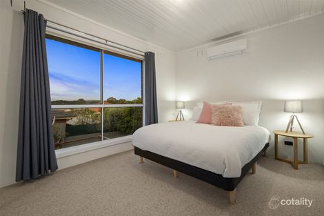 Property photo of 72 Gleeson Drive Bundoora VIC 3083