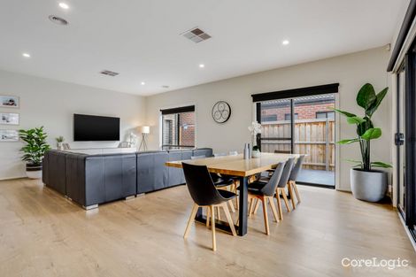 Property photo of 5 Aberfeldy Road Werribee VIC 3030