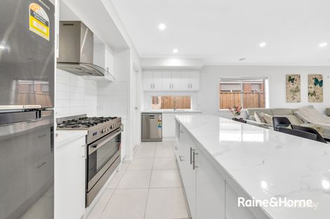 Property photo of 13 Integral Street Clyde VIC 3978