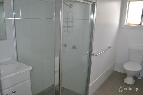 Property photo of 2/56 Northcott Parade Mount Austin NSW 2650