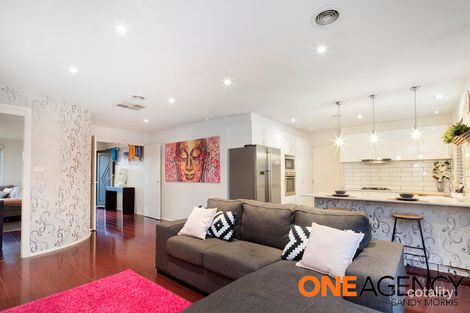 Property photo of 2/9 Coora Place Jerrabomberra NSW 2619