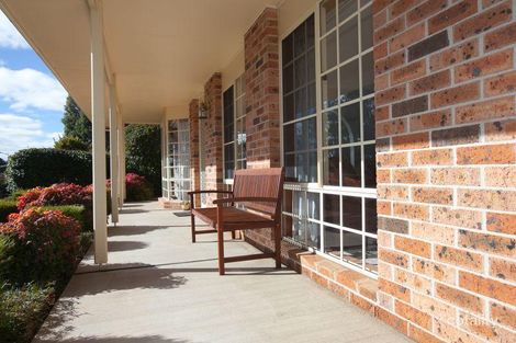 Property photo of 33 Kingscote Crescent Bonython ACT 2905