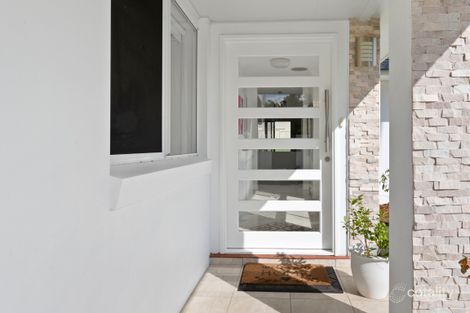 Property photo of 33 Homebush Drive Robina QLD 4226