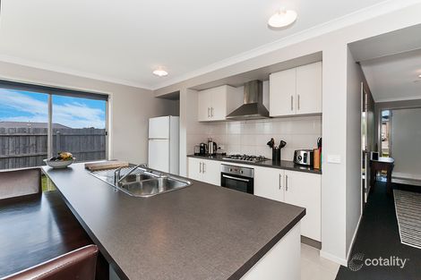 Property photo of 26 Madeira Close Portland VIC 3305