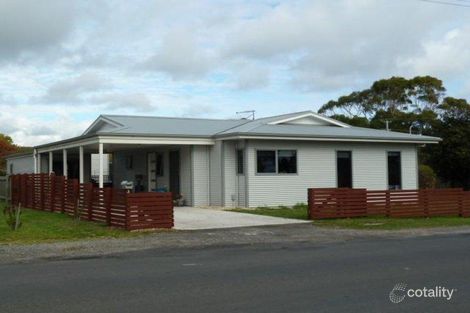 3 Main St, Bridport, TAS 7262