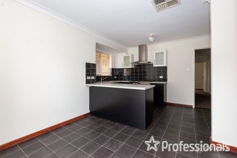 Property photo of 11 Winnunga Place Armadale WA 6112
