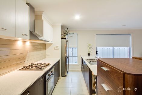 Property photo of 2 Parkvista Drive Truganina VIC 3029