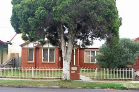 98 Newcastle St, Newport, VIC 3015