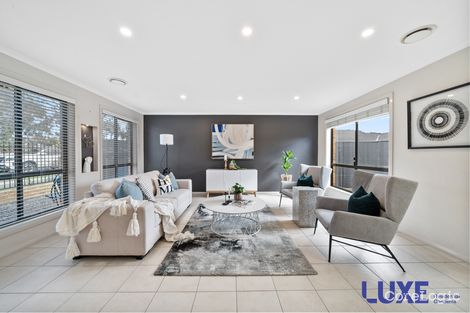 Property photo of 287 Anthony Rolfe Avenue Gungahlin ACT 2912