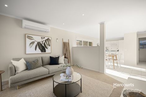 Property photo of 9 Wakenshaw Crescent Pakenham VIC 3810