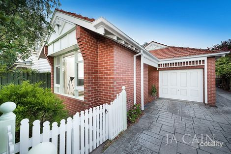 Property photo of 1/32 Burke Road Malvern East VIC 3145