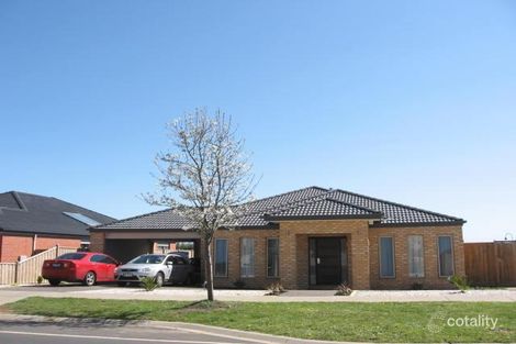 Property photo of 15 Ridgemont Drive Berwick VIC 3806