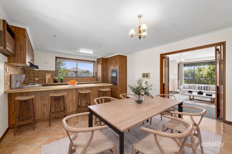 Property photo of 2 Ashleigh Crescent Bell Park VIC 3215