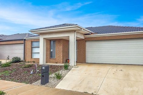 11 Corbet St, Weir Views, VIC 3338