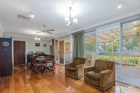 Property photo of 481 Waverley Road Mount Waverley VIC 3149