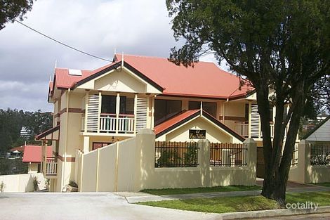 42 Scott Rd, Herston, QLD 4006