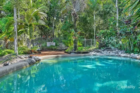 Property photo of 24 Pennine Close Smithfield QLD 4878