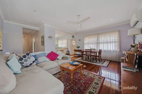 Property photo of 30 Gatling Road Cannon Hill QLD 4170