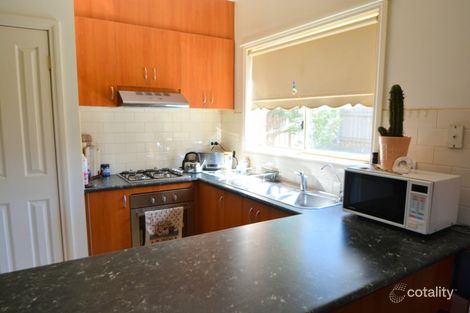 Property photo of 1 Hoxton Crescent Craigieburn VIC 3064