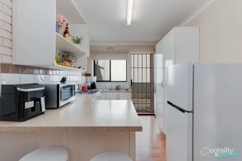 Property photo of 3/8 Murphy Street Kennington VIC 3550