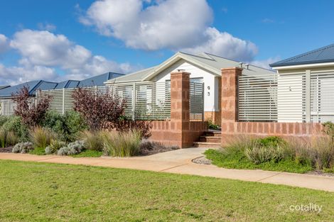 Property photo of 3 Oriel Lane Piara Waters WA 6112