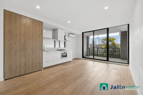 103/32 LILYDALE GR, HAWTHORN EAST, VIC 3123