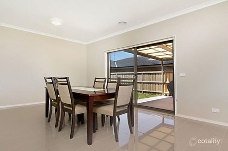 Property photo of 76 Wallara Waters Boulevard Wallan VIC 3756