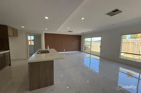 Property photo of 35 Passion Crescent Tarneit VIC 3029