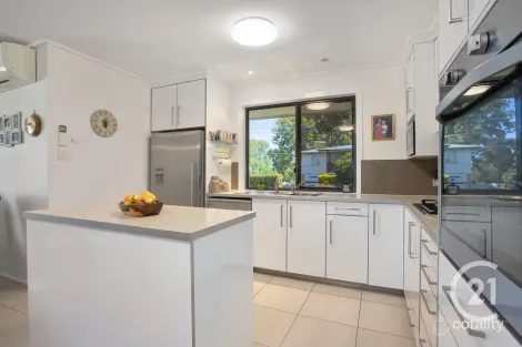 Property photo of 4 Oak Street One Mile QLD 4305