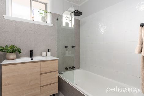 5 Devines Rd, Glenorchy, TAS 7010