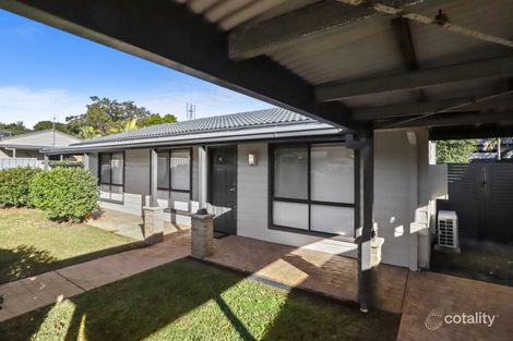 4 Elizabeth Bay Dr, Lake Munmorah, NSW 2259