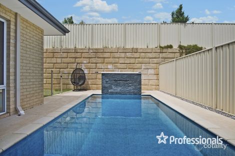 10 Yucca Rd, Secret Harbour, WA 6173