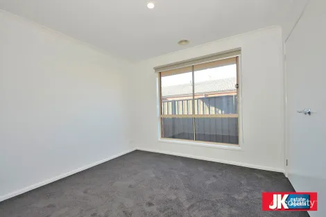 Property photo of 3 Millendon Boulevard Tarneit VIC 3029
